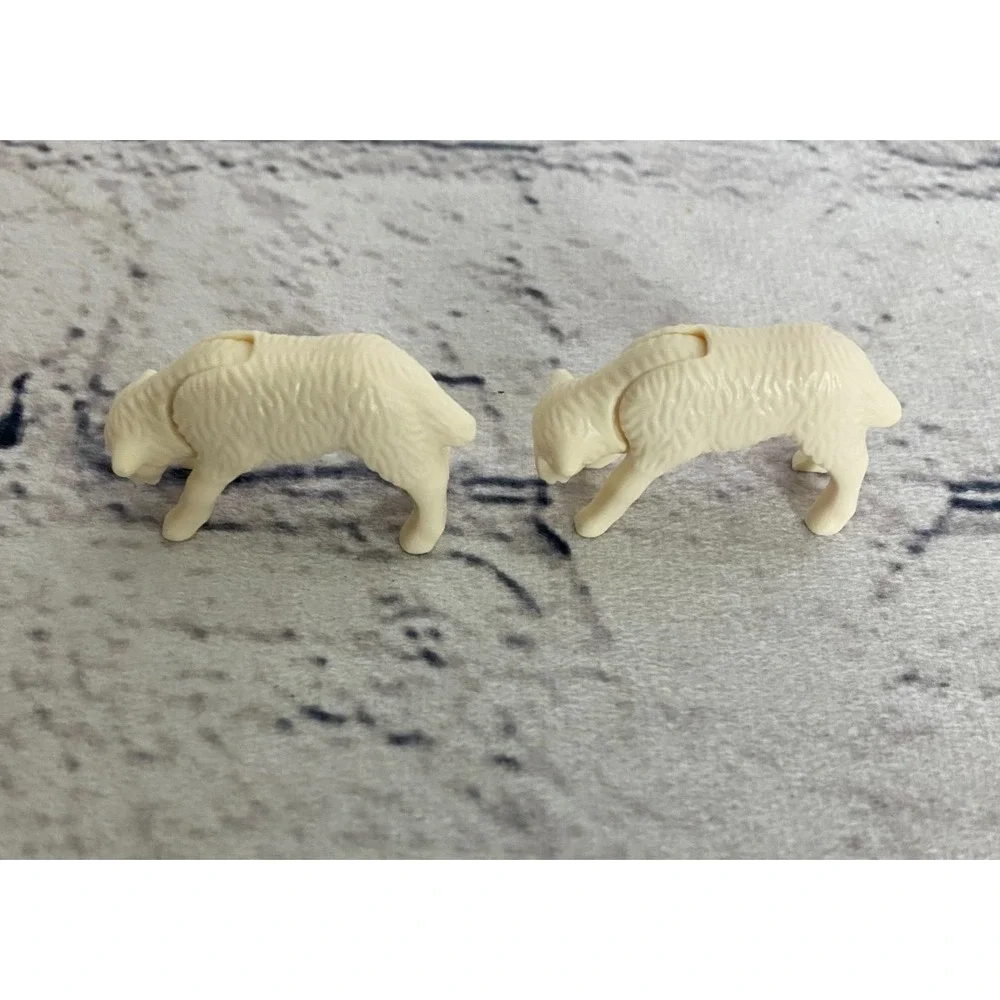 Playmobil Set If 3 Shepherd Two‎ White Lambs 3677 Christmas Nativity Set